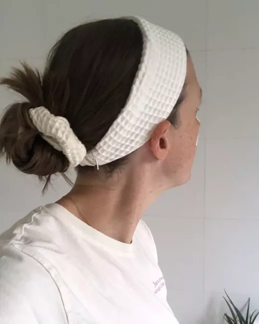 Care headband made from honeycomb waffle fabric Care headband made from honeycomb waffle fabric