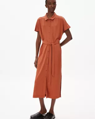 ARMEDANGELS – Robe ISKAA SOLID – Brick ARMEDANGELS – Robe ISKAA SOLID – Brick