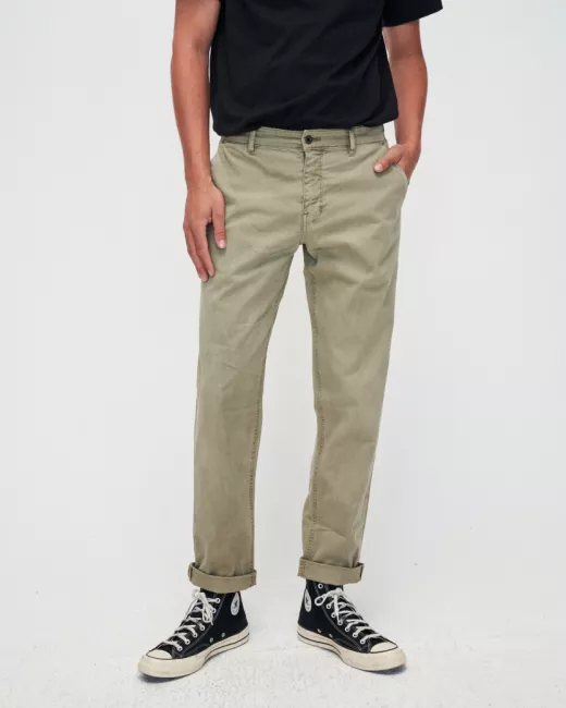 KUYICHI – Chino DARREN – Army Green