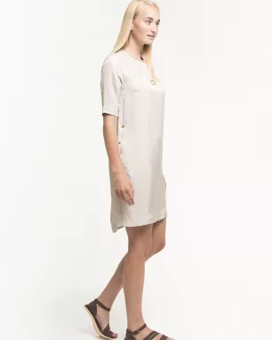 Studio JUX – Robe Beige