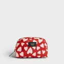 Toiletry bag made from 100% recycled fabrics