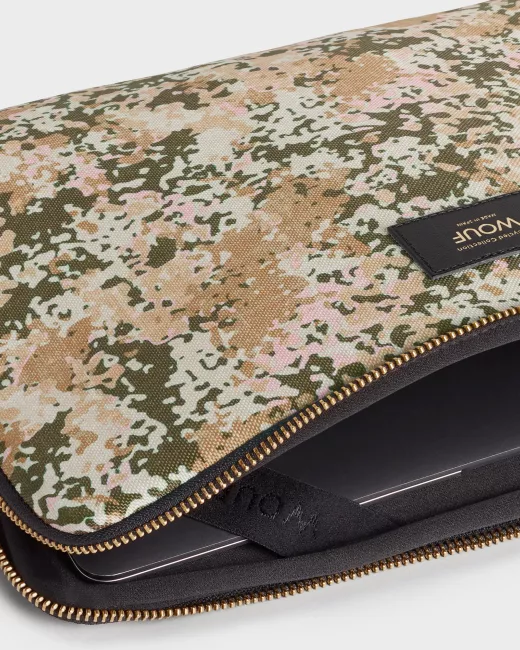 Laptop sleeve for 13" and 14" laptops made from 100% recycled fabrics