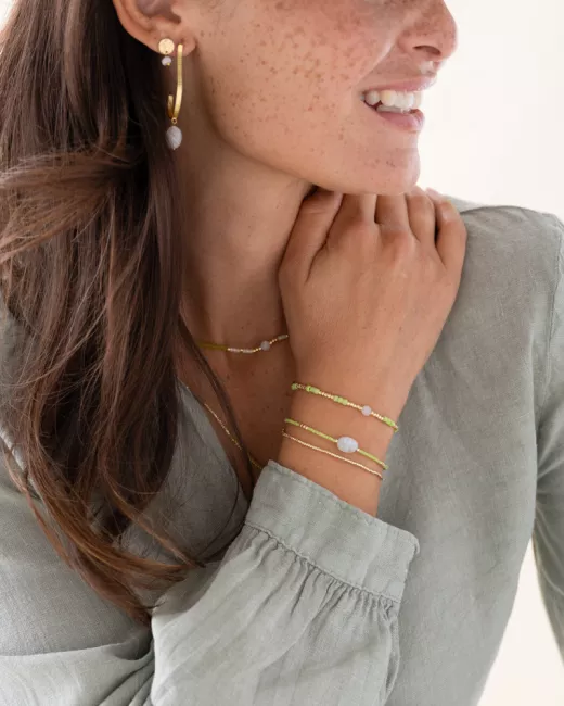 Feeling Moonstone Gold Colored Bracelet