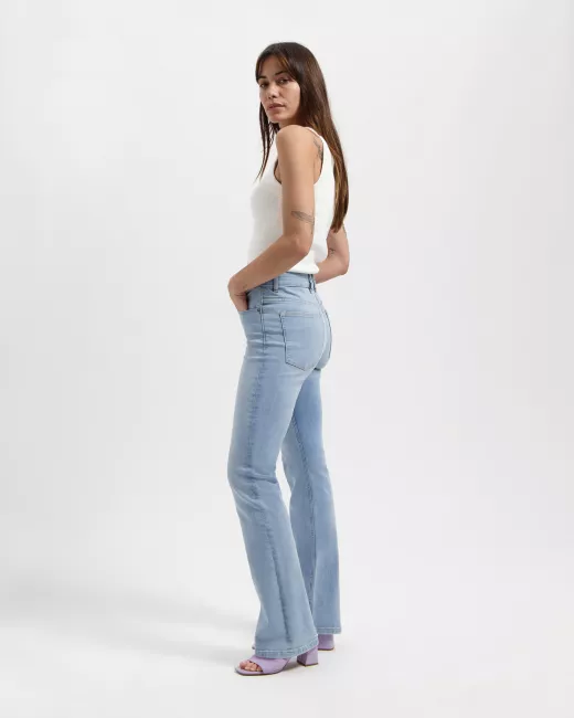 KUYICHI - Jeans Zoé Bootcut taille haute en coton bio