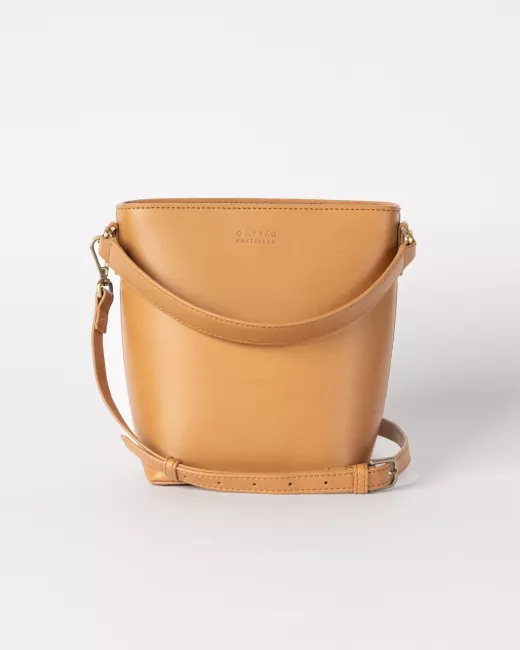 Bobbi Bucket Bag Midi in Apple Skin