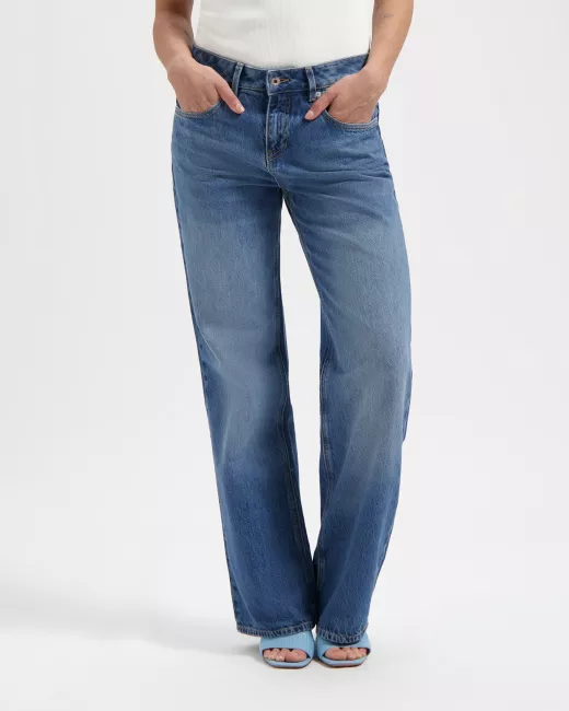 KUYICHI - Jeans Lena Low Loose en coton bio et recyclé