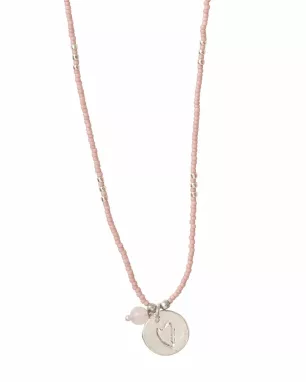 Timeless Labradorite Silver Colored Necklace Timeless Labradorite Silver Colored Necklace