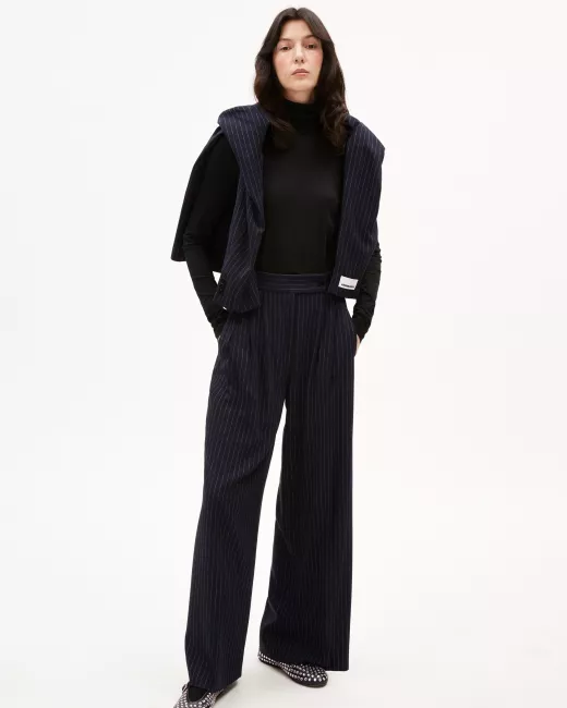 Armedangels - Pantalon à pinces KAAYUA PINSTRIPE Armedangels - Pantalon à pinces KAAYUA PINSTRIPE