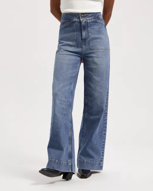 KUYICHI - Jeans Farrah Worker en coton régénératif KUYICHI - Jeans Farrah Worker en coton régénératif