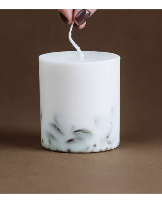 Munio Candela - Naturella - Ashberries & Bilberry Leaves Candle