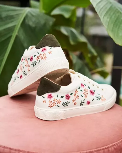 Baskets vegan virevolte Primevère - Minuit sur Terre Baskets vegan virevolte Primevère - Minuit sur Terre