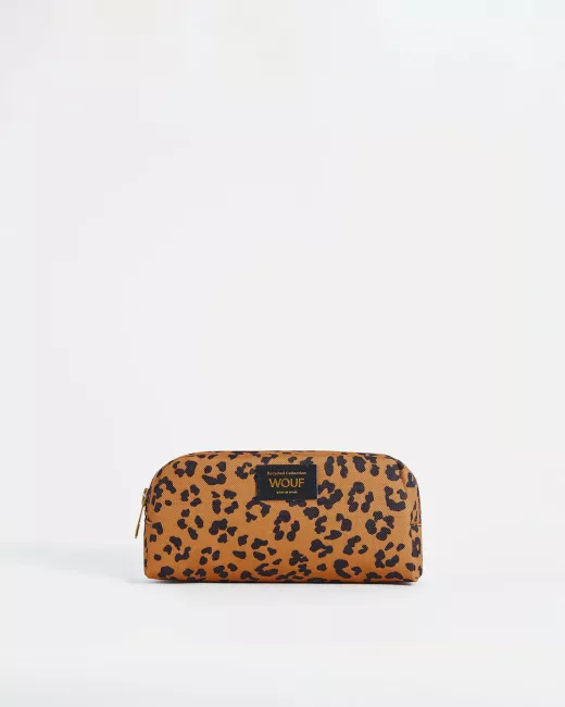 Toiletry bag made from 100% recycled fabrics