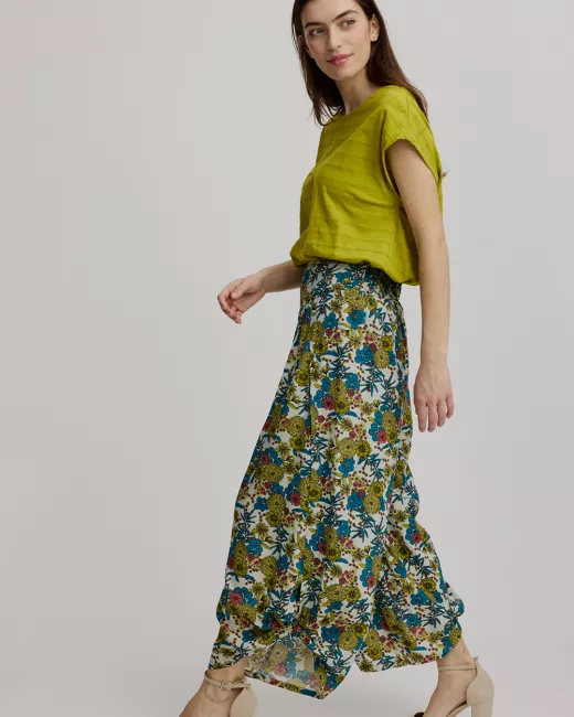 Waterfall neckline T-shirt in organic cotton