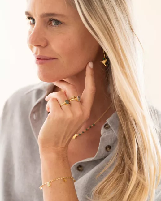 Flowing Aventurine Gold Colored Bracelet