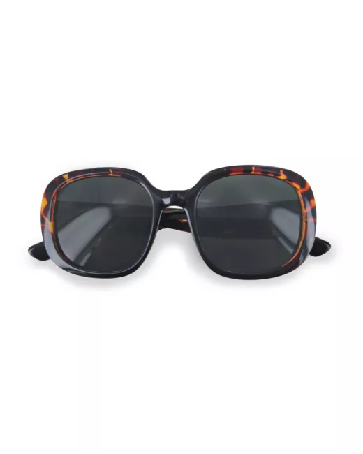 Sunglasses April