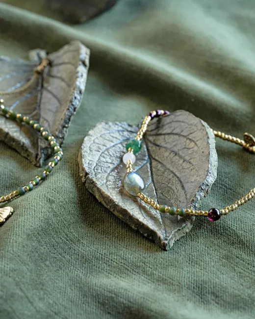 Reflection Labradorite Bracelet Gold Colored