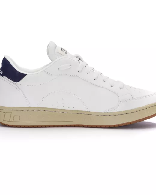 Jesse Lo Cut Classic Sneakers