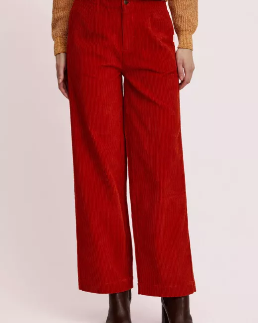 Corduroy pants made from organic cotton