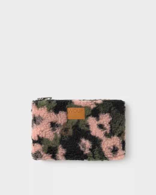 Pouch made from 100% recycled fabric