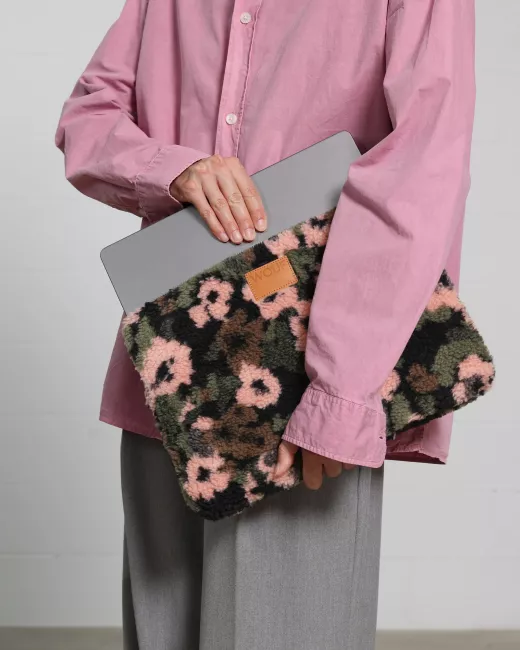 Sherpa fleece laptop sleeve