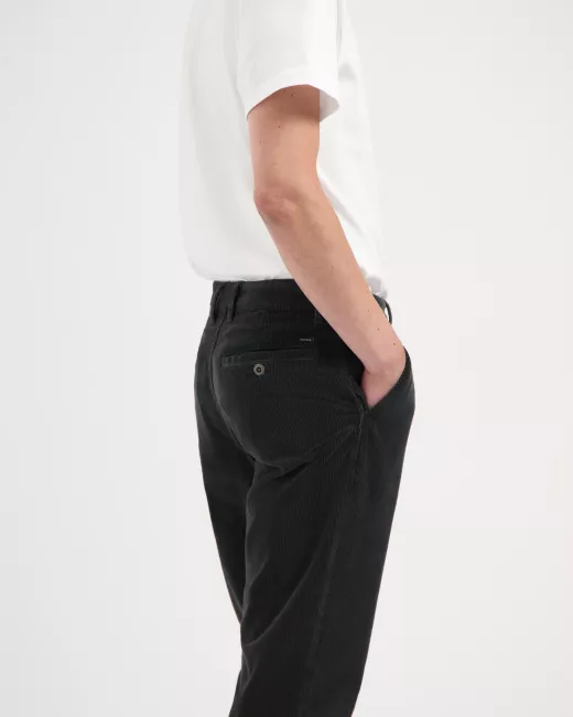 KUYICHI - Pantalon chino taupe en velours côtelé DARREN