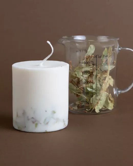 Soy Wax Candle: LINDEN FLOWERS