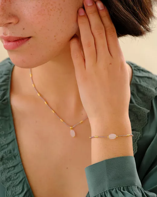 Wishing Rose Quartz Necklace Gold Colored