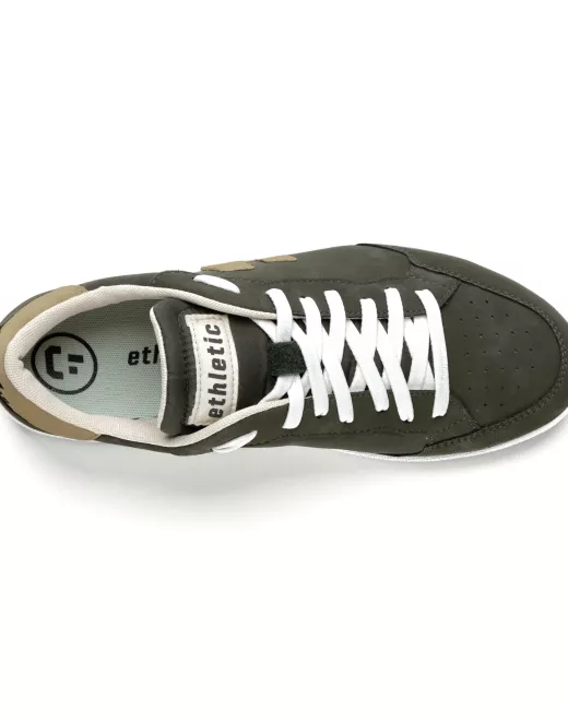 Jesse Lo Cut Classic Sneakers