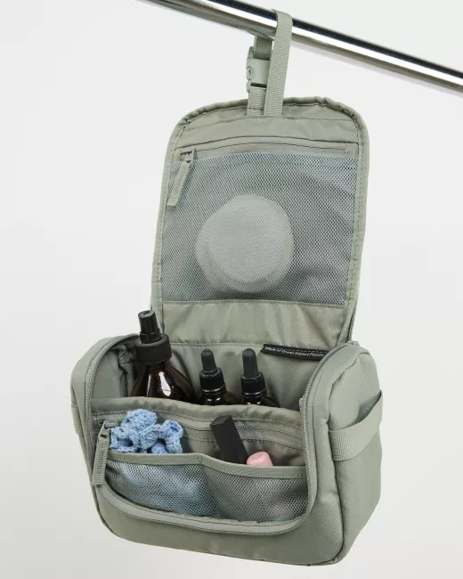 Shower kit