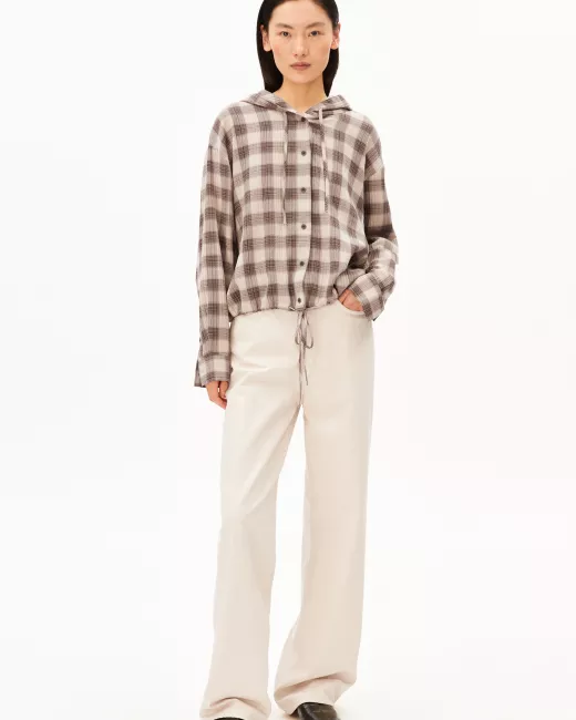 Zijdezachte mouwloze blouse SISLAA