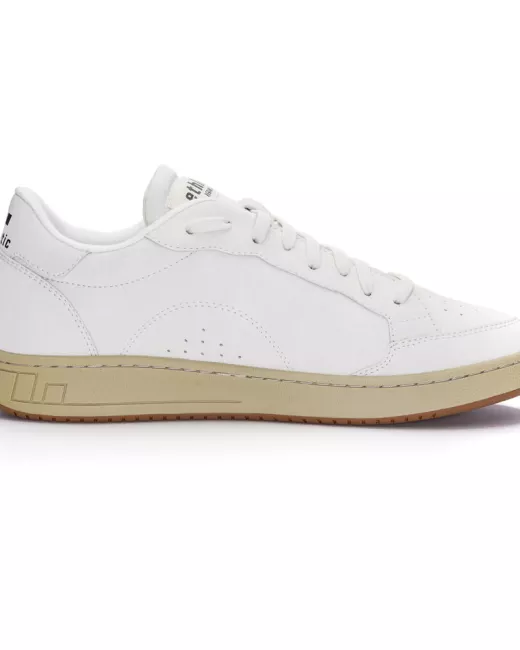 Jesse Lo Cut Classic Sneakers