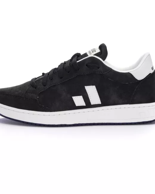 Jesse Lo Cut Classic Sneakers