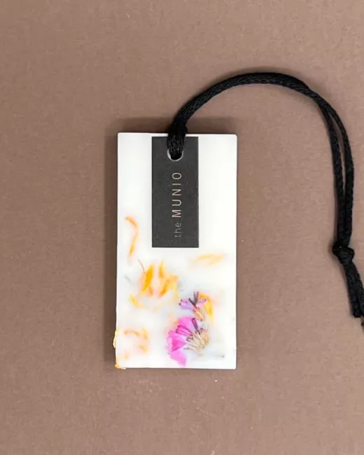 Wax bar freshener