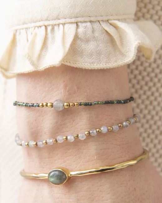 Beautiful Labradorite Gold Bracelet