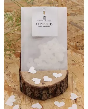 Growing paper - Confetti to plant Growing paper - Confetti to plant