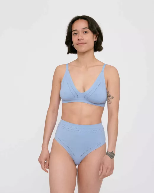 Organic Basics – Soutien-gorge triangle sans couture – Sky blue Organic Basics – Soutien-gorge triangle sans couture – Sky blue